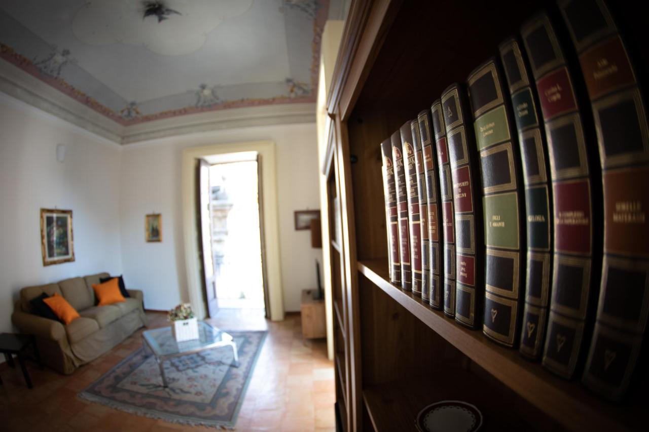 Flavio Gioia Suite Salerno Bagian luar foto