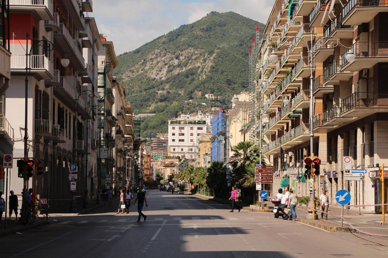 Flavio Gioia Suite Salerno Bagian luar foto