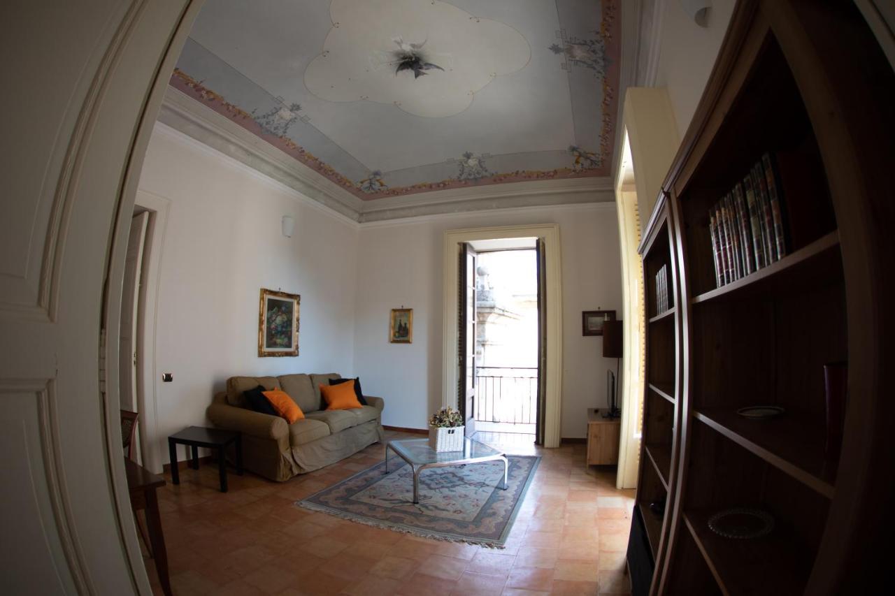 Flavio Gioia Suite Salerno Bagian luar foto